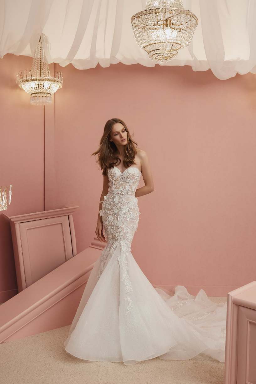 Blomster havfrue brudekjole fra Madioni